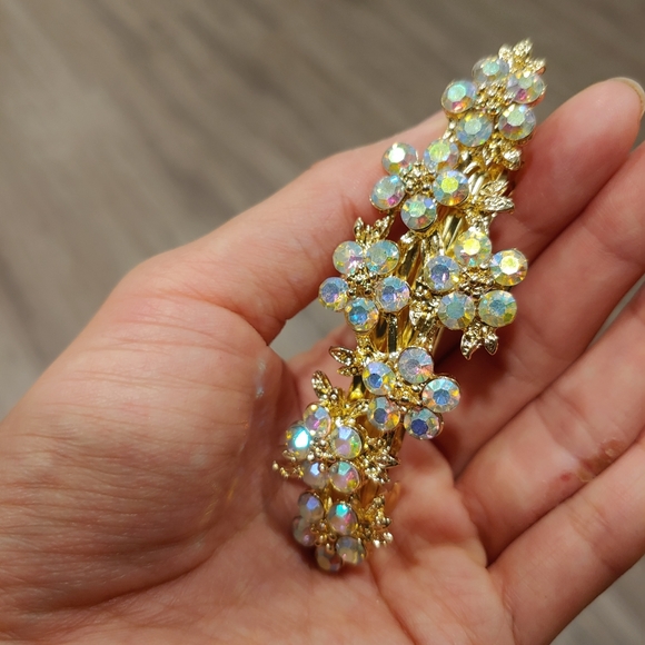 Cherry blossom sakura crystal hair pin - Picture 2 of 4